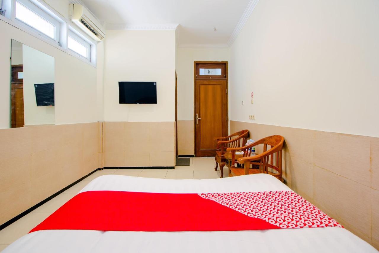 Oyo 1683 Hotel Musafira Syariah Yogyakarta Luaran gambar