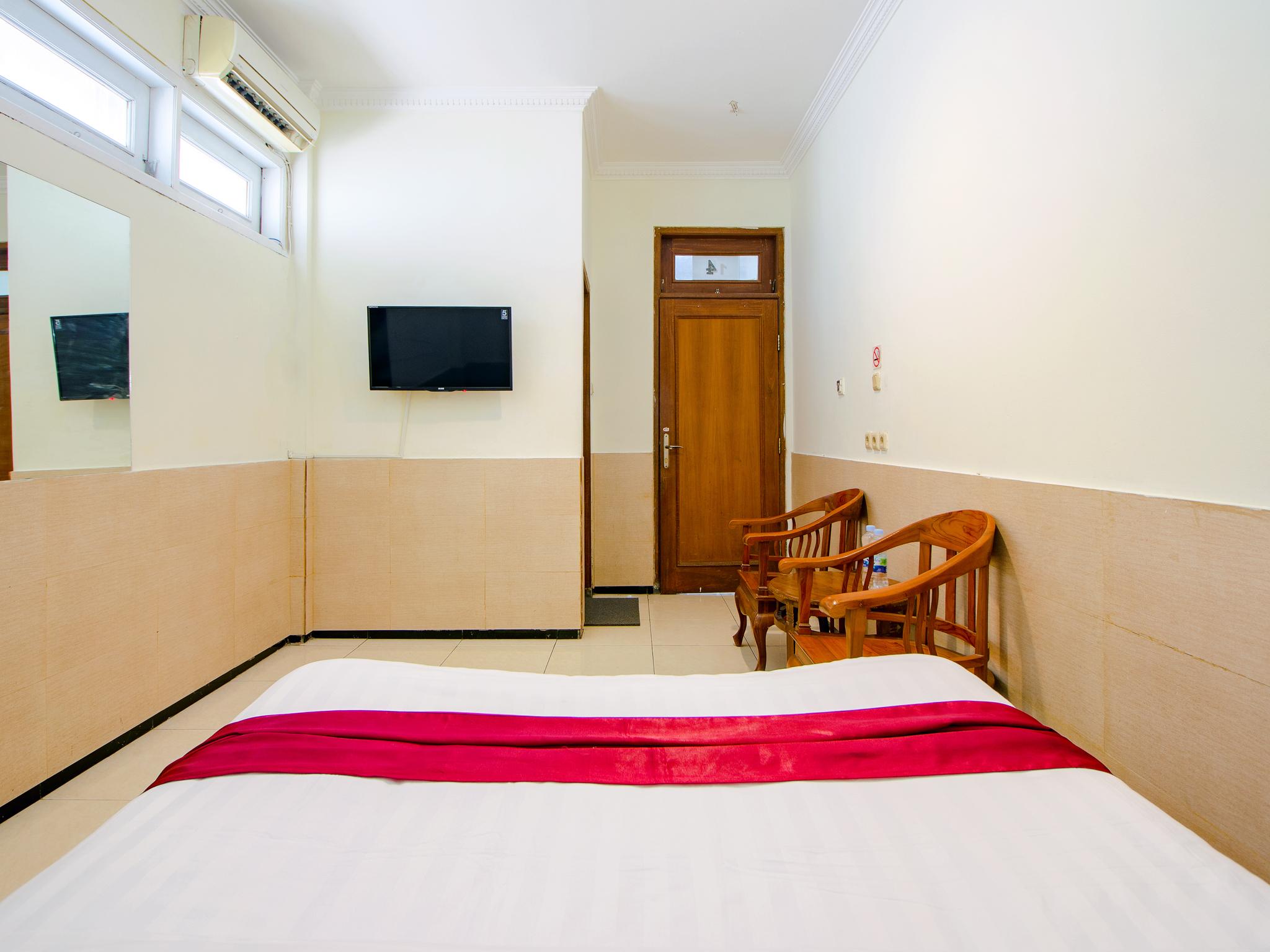 Oyo 1683 Hotel Musafira Syariah Yogyakarta Luaran gambar