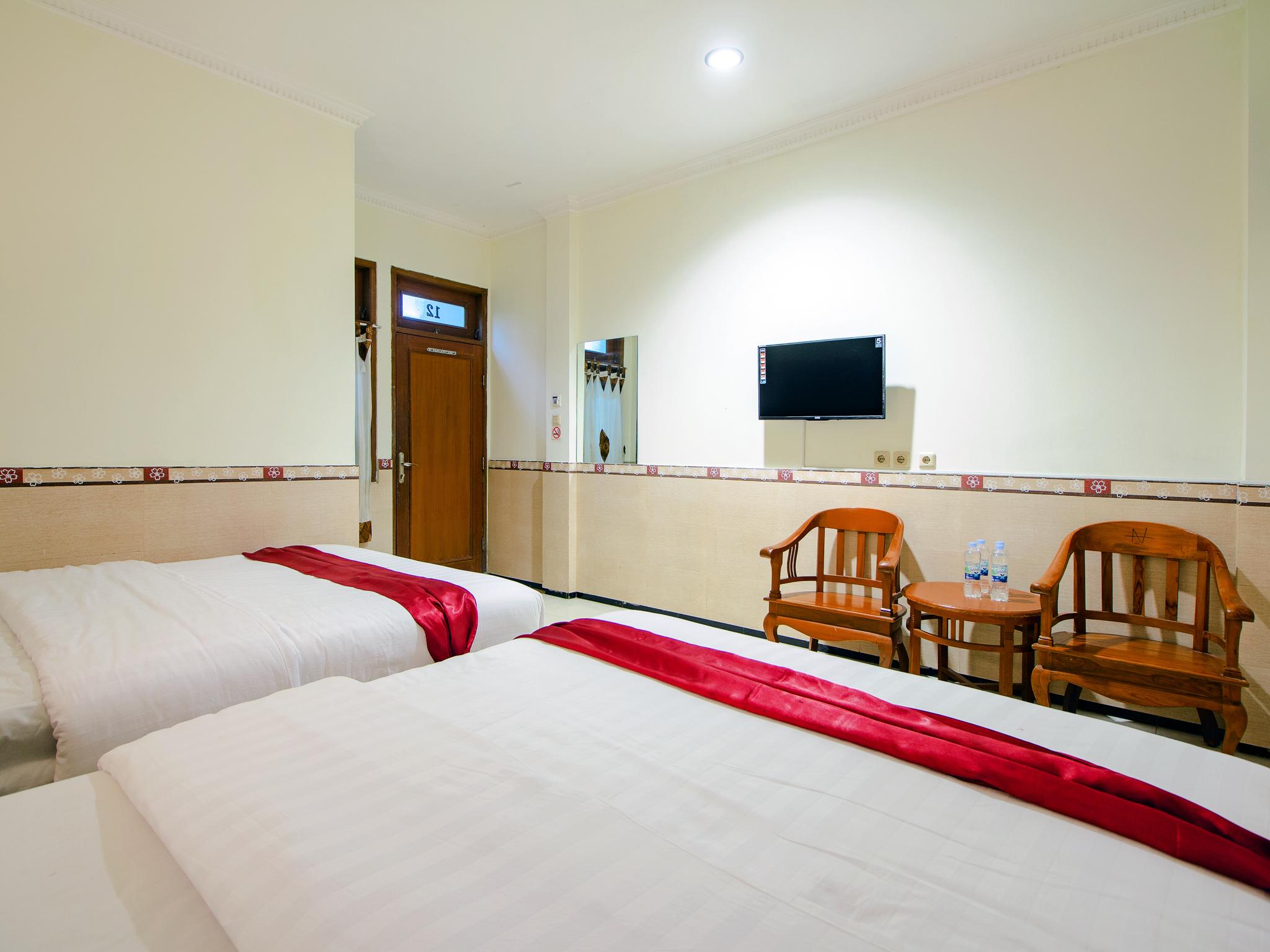 Oyo 1683 Hotel Musafira Syariah Yogyakarta Luaran gambar
