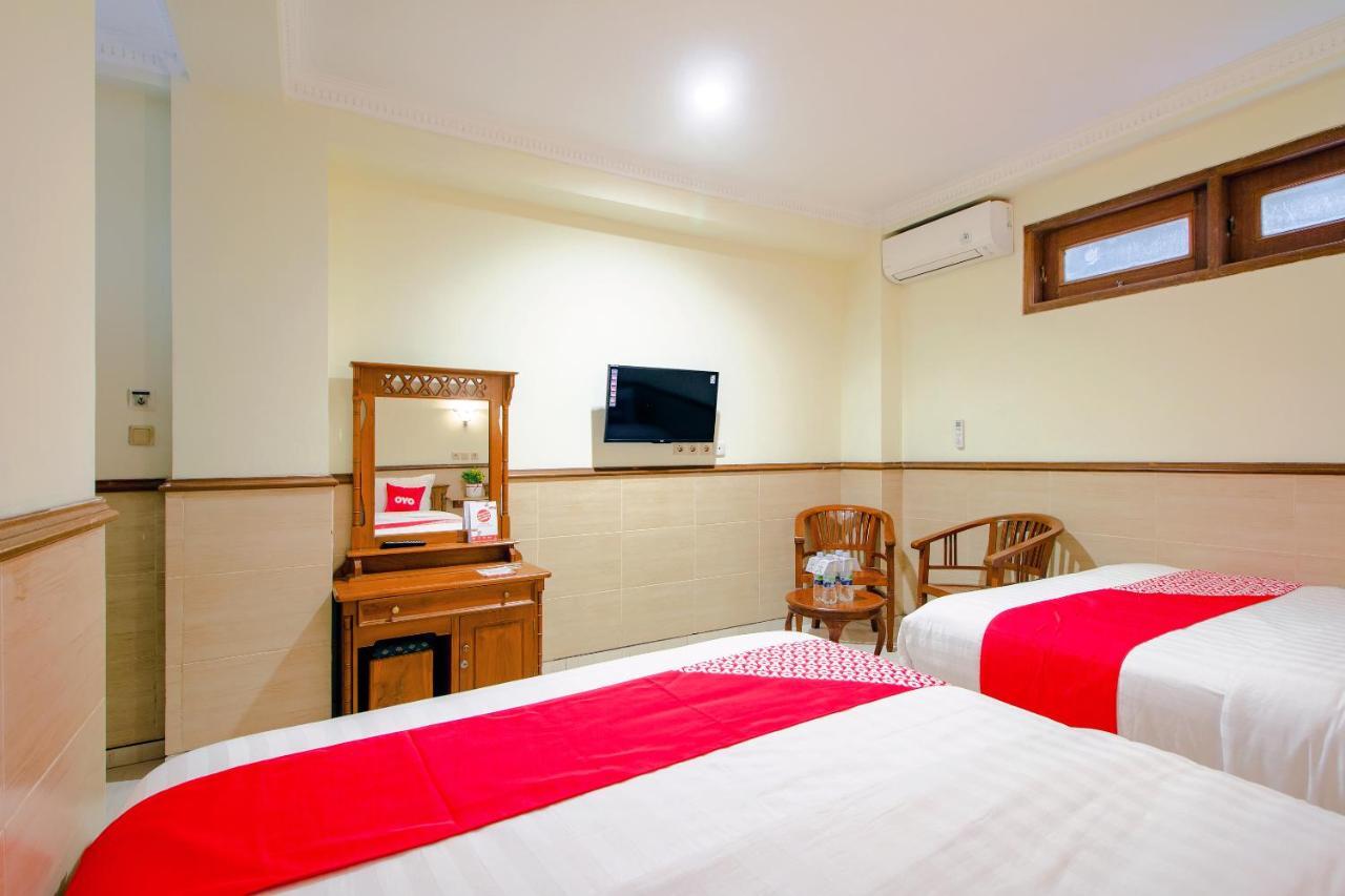 Oyo 1683 Hotel Musafira Syariah Yogyakarta Luaran gambar