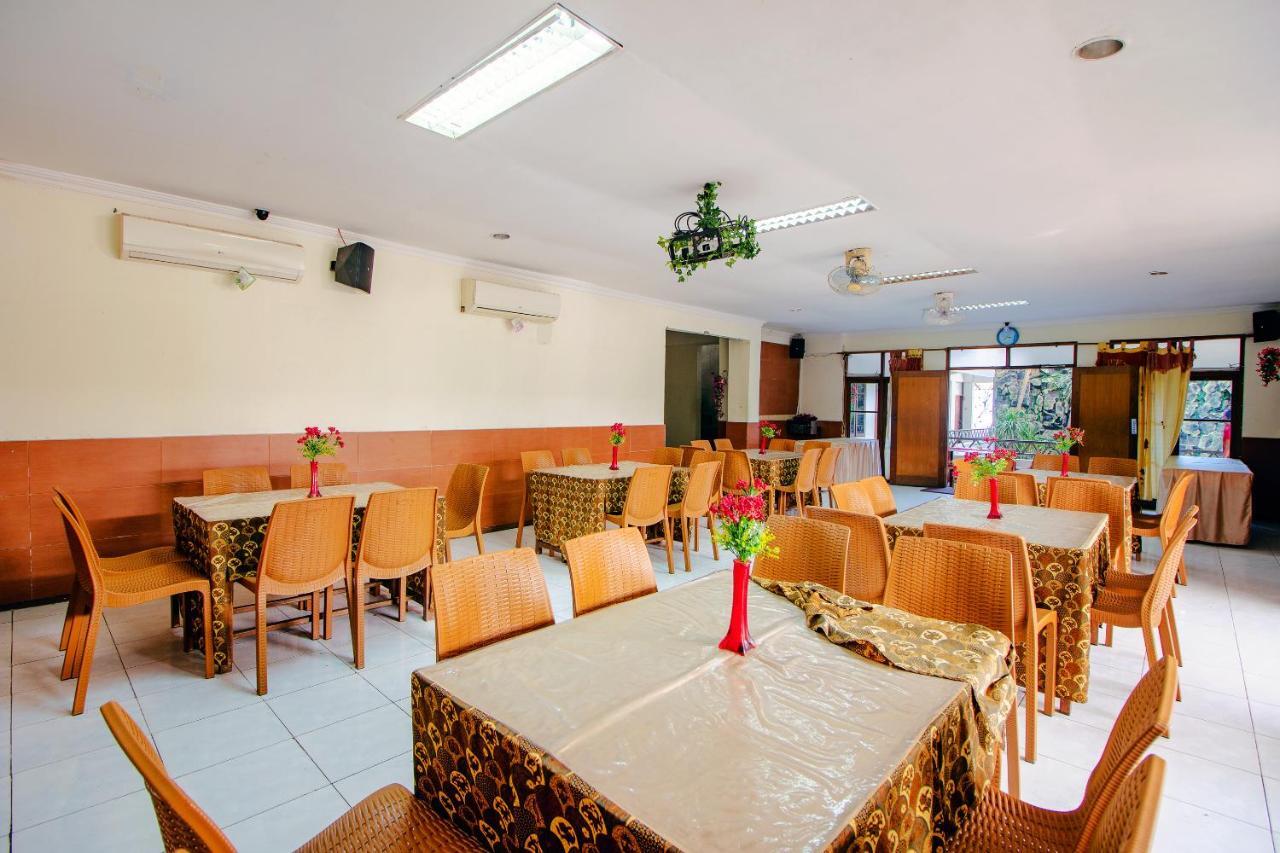 Oyo 1683 Hotel Musafira Syariah Yogyakarta Luaran gambar